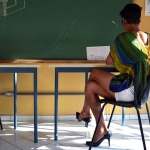 Psicóloga Lyah Corrêa aborda a relação entre instituições de ensino e transexuais em Belém
